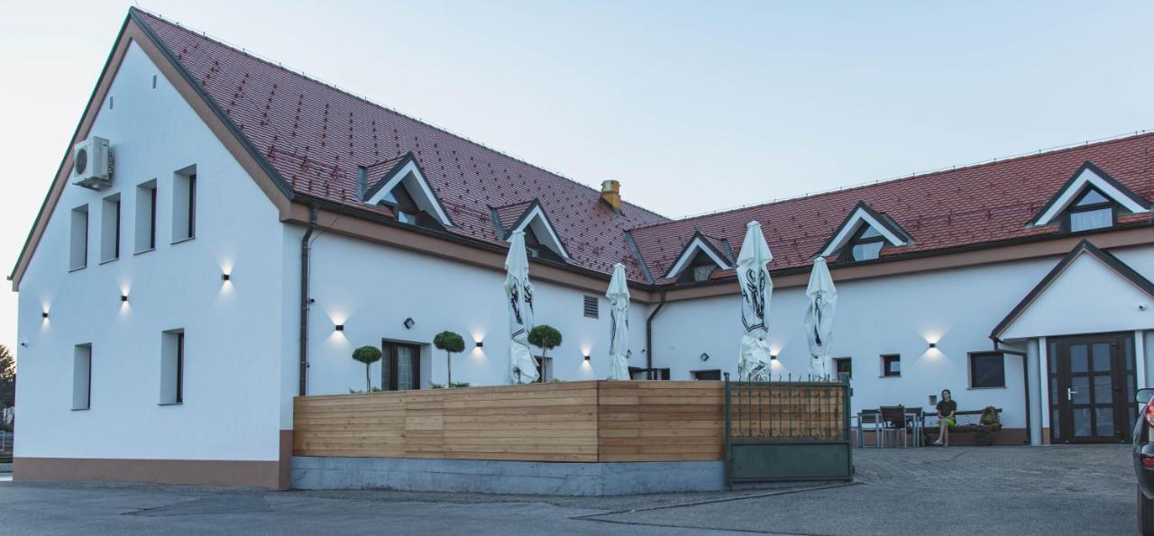 Guesthouse Janez Maribor Exterior foto